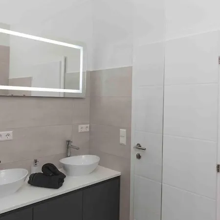 Relax And House With Pool *