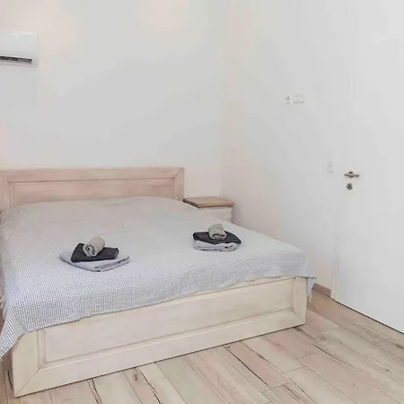 Villa Relax And House With Pool *