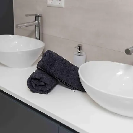 Villa Relax And House With Pool *