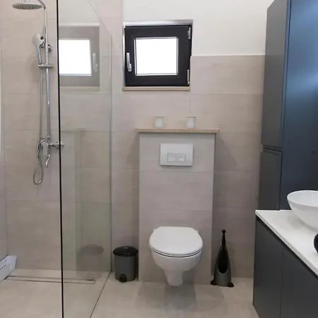 Villa Relax And House With Pool Ljubuski