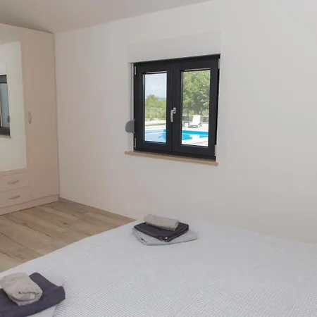 Villa Relax And House With Pool