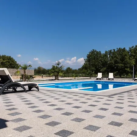 Relax And House With Pool * Ljubuski