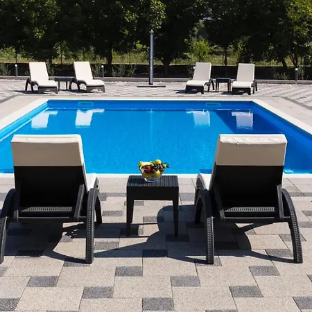 Relax And House With Pool Villa